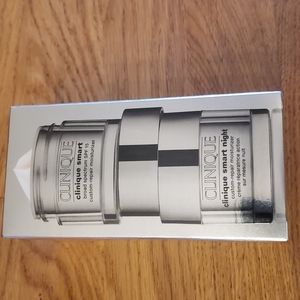 Clinique Exclusive smart day and night moisturizer